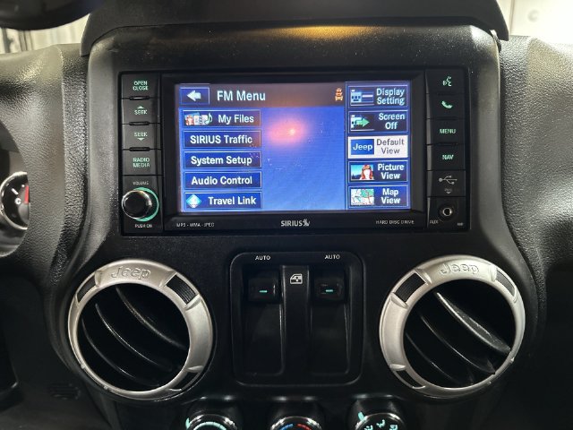 Used 2014 Jeep Wrangler Sahara w/ Connectivity Group AWD/4WD image 29
