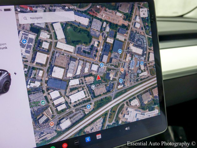 Used 2021 Tesla Model 3 Performance image 18