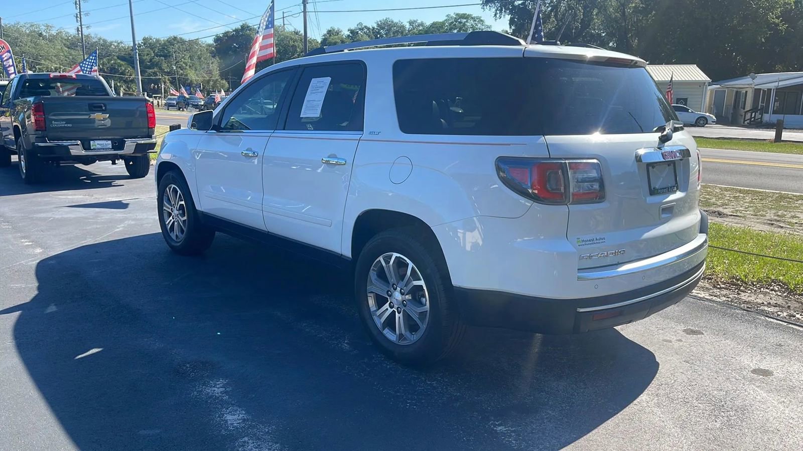 Used 2016 GMC Acadia SLT FWD image 5