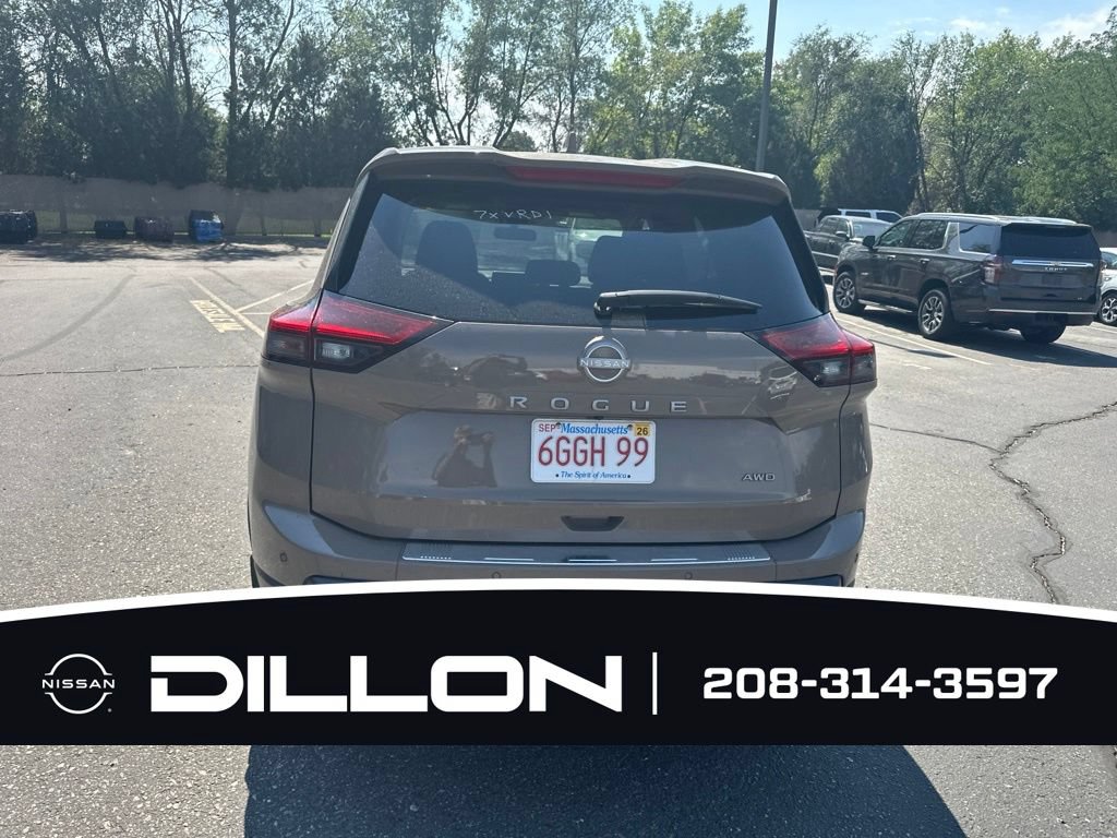 Certified 2025 Nissan Rogue SV AWD/4WD image 10