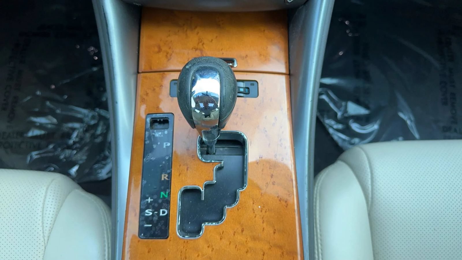 Used 2009 Lexus IS 250 RWD image 16