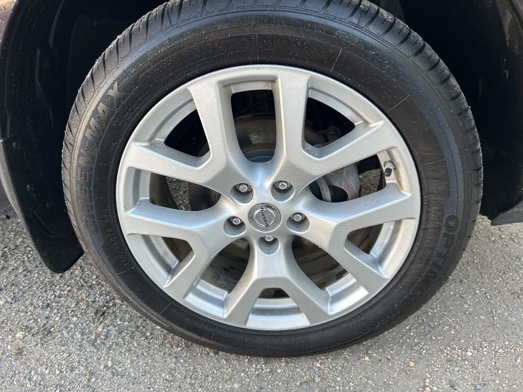 Used 2013 Nissan Rogue SL image 26