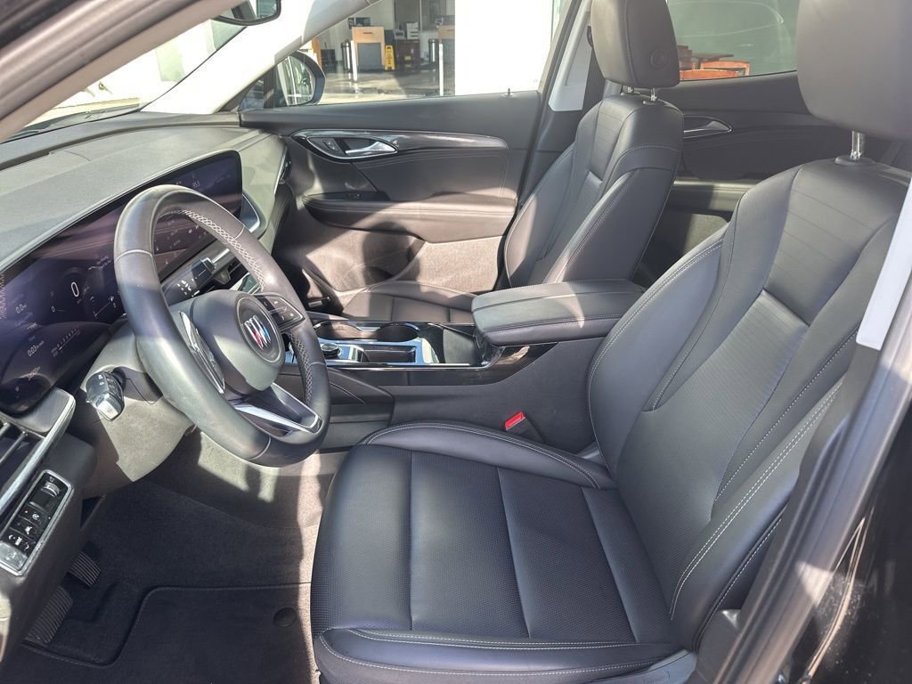 Used 2024 Buick Envision Preferred image 20