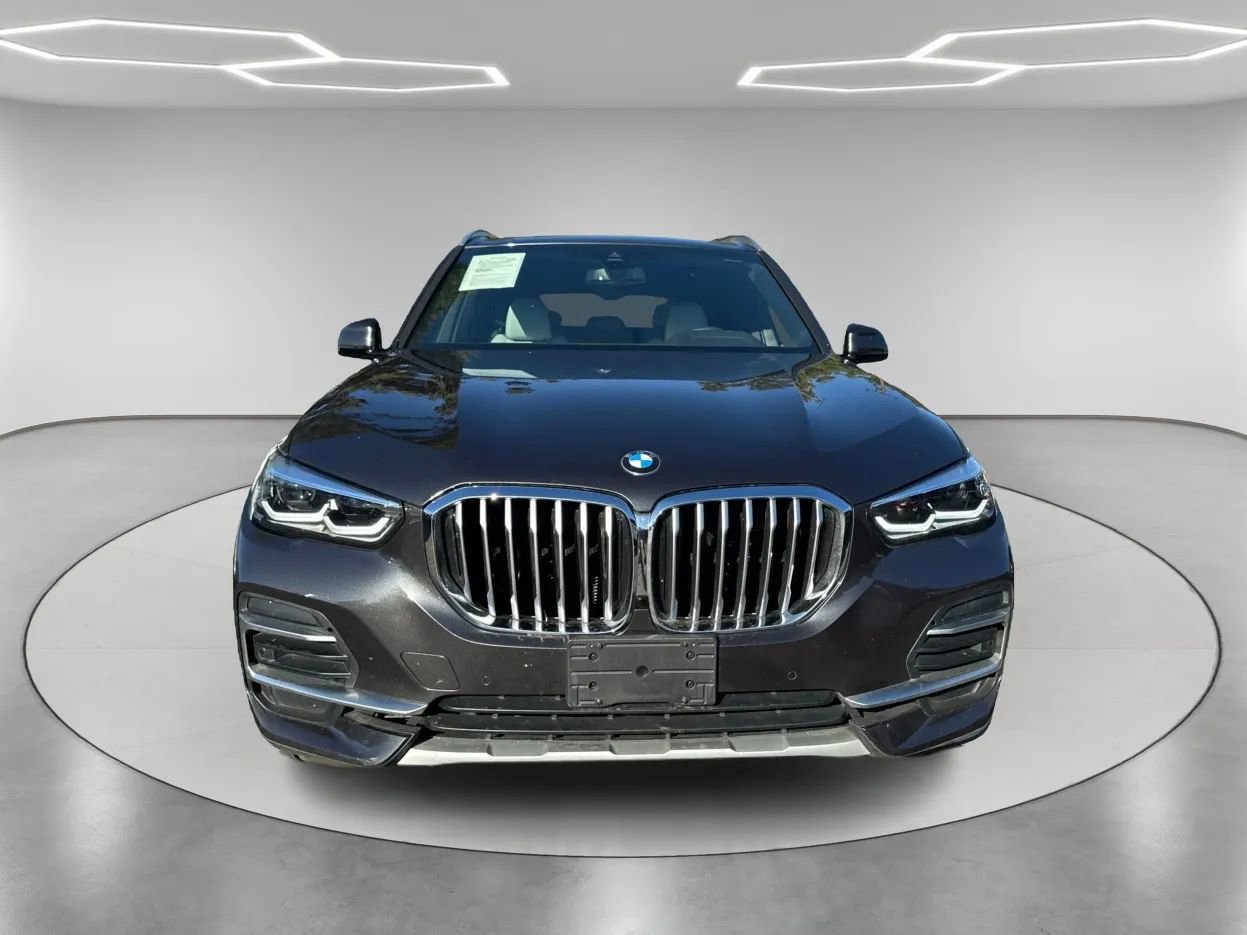 Used 2023 BMW X5 xDrive40i image 2
