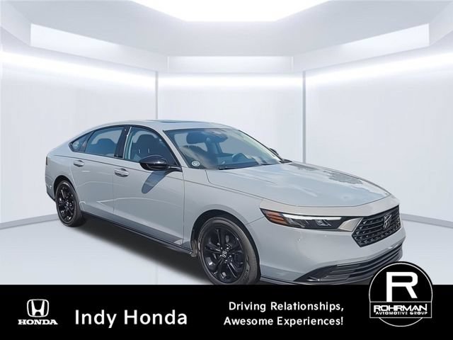 Certified 2025 Honda Accord SE image 2