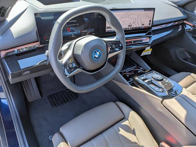 New 2026 BMW i5 eDrive40 image 3
