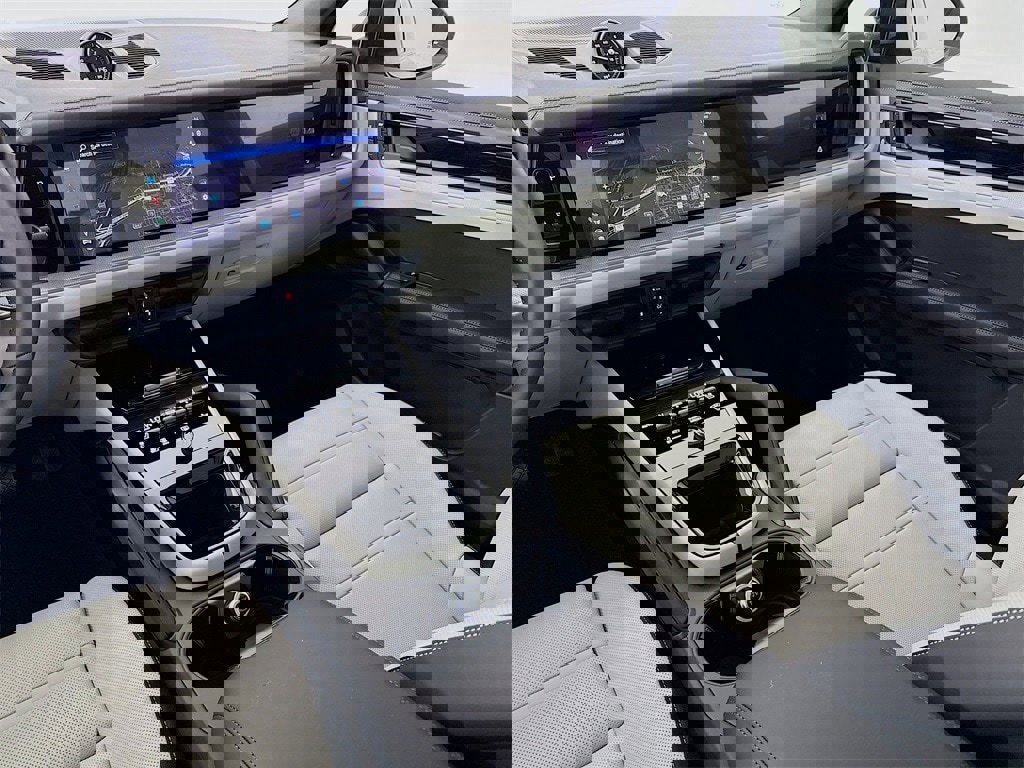 New 2026 Porsche Cayenne E-Hybrid image 25