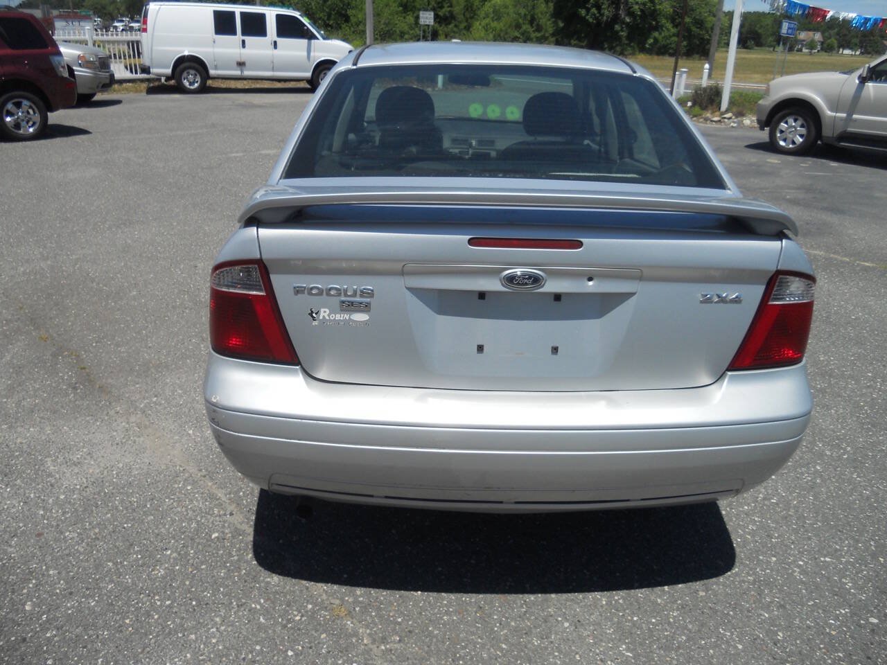 Used 2006 Ford Focus SES FWD image 25