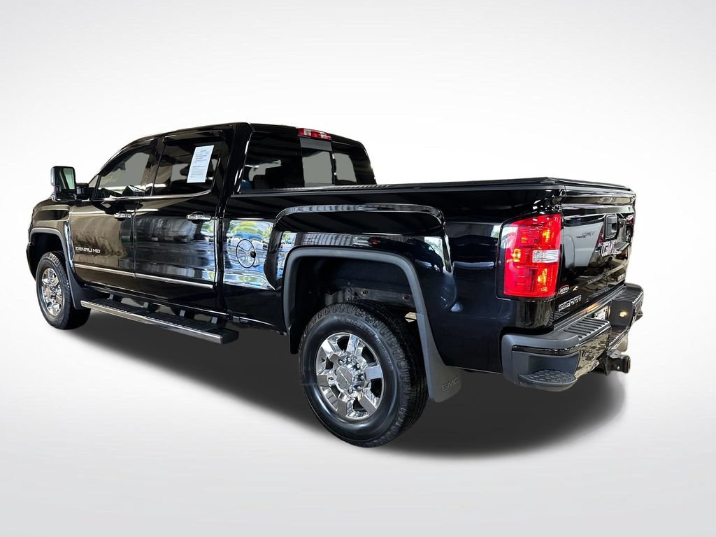 Used 2017 GMC Sierra 3500 Denali w/ Duramax Plus Package AWD/4WD image 3