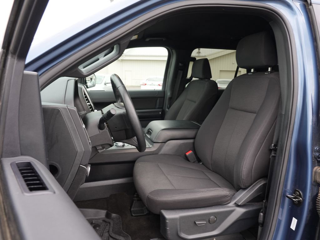 Used 2020 Ford Expedition Max XL AWD/4WD image 12