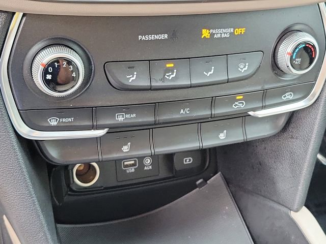 Used 2019 Hyundai Santa Fe SEL FWD image 31