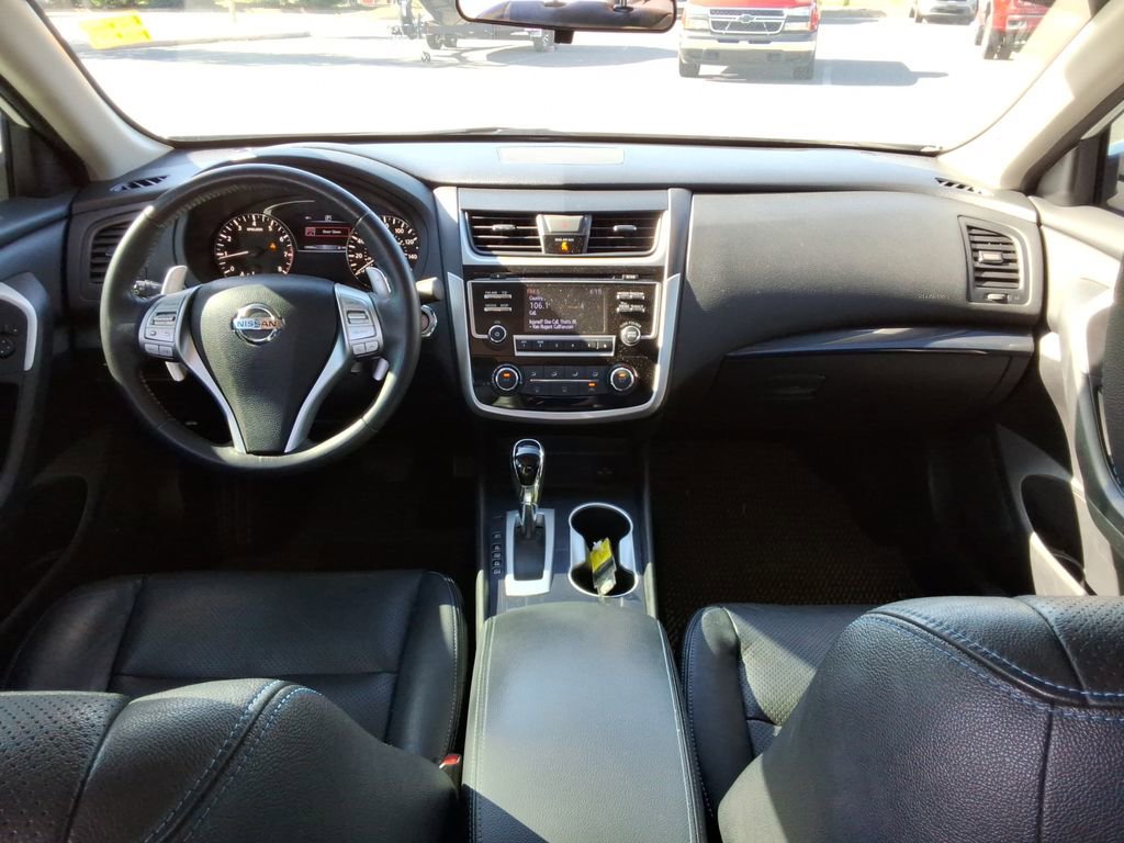 Used 2018 Nissan Altima 2.5 SR FWD image 19