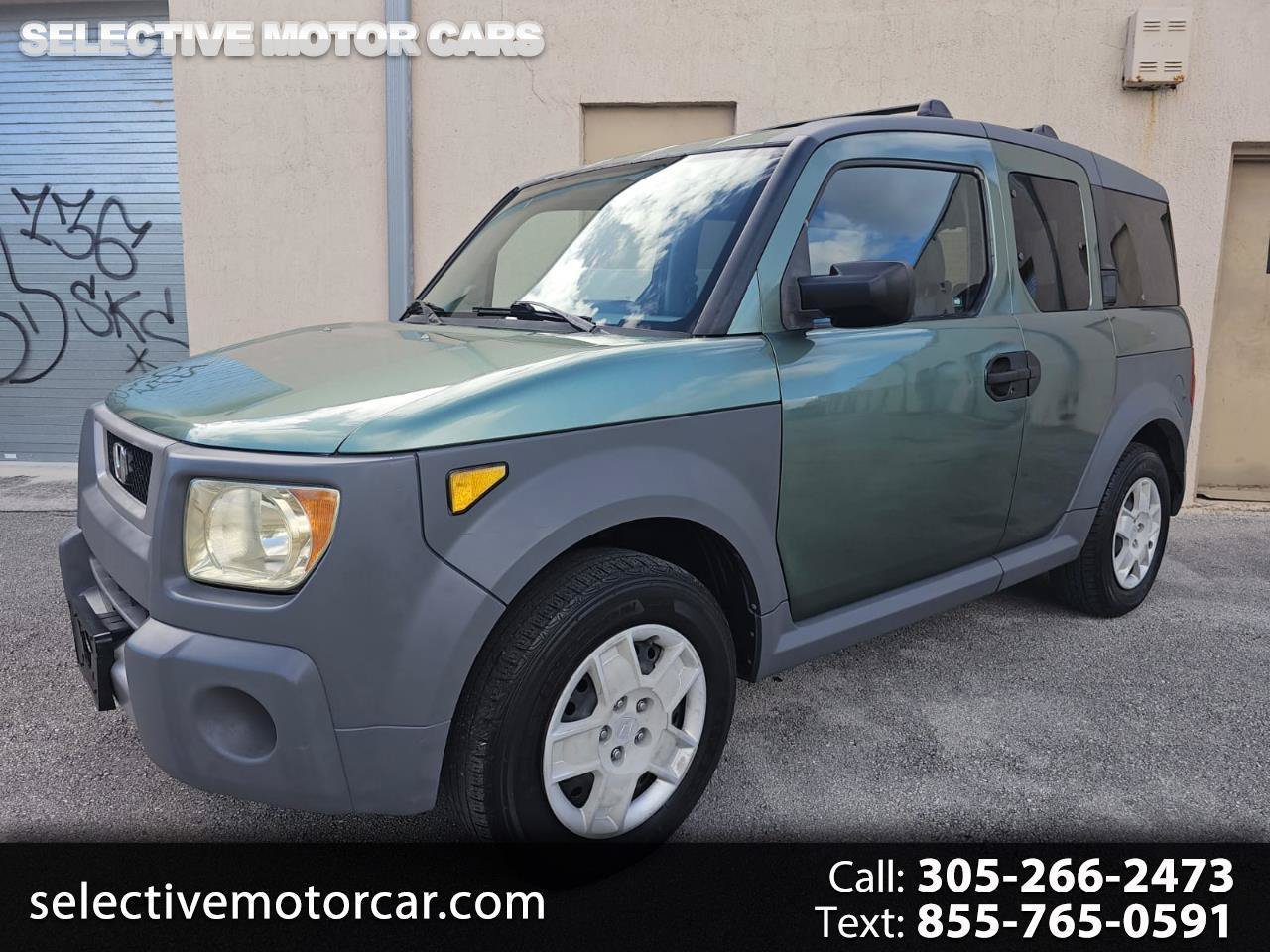 Used 2005 Honda Element LX image 1