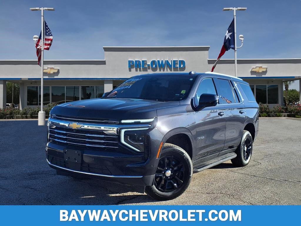 Used 2025 Chevrolet Tahoe LT image 1