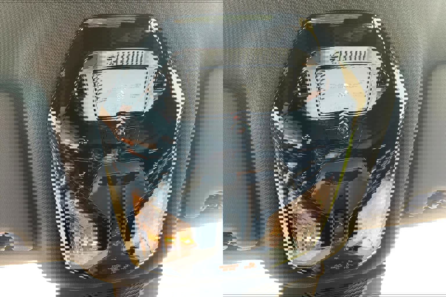 New 2024 BMW i5 eDrive40i w/ Premium Package image 18