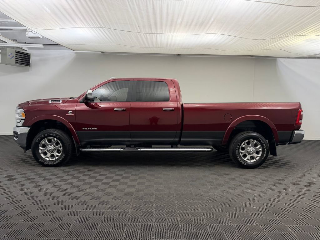 Used 2022 RAM 3500 Laramie AWD/4WD image 2