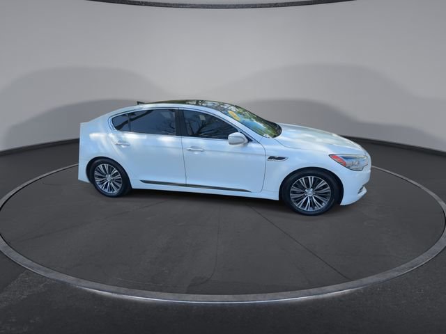 Used 2016 Kia K900 Luxury image 17