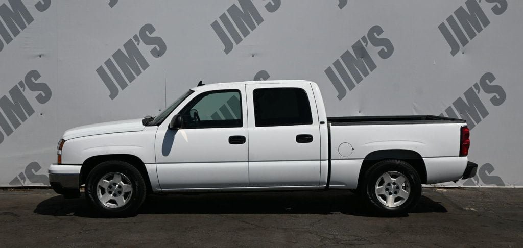 Used 2006 Chevrolet Silverado 1500 LT w/ Onstar Plus Package RWD image 5