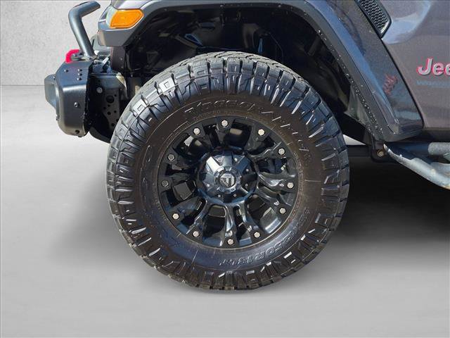 Used 2021 Jeep Wrangler Unlimited Rubicon w/ Dual Top Group AWD/4WD image 9