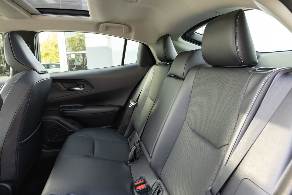 Used 2026 Toyota Prius Plug-In Hybrid image 27