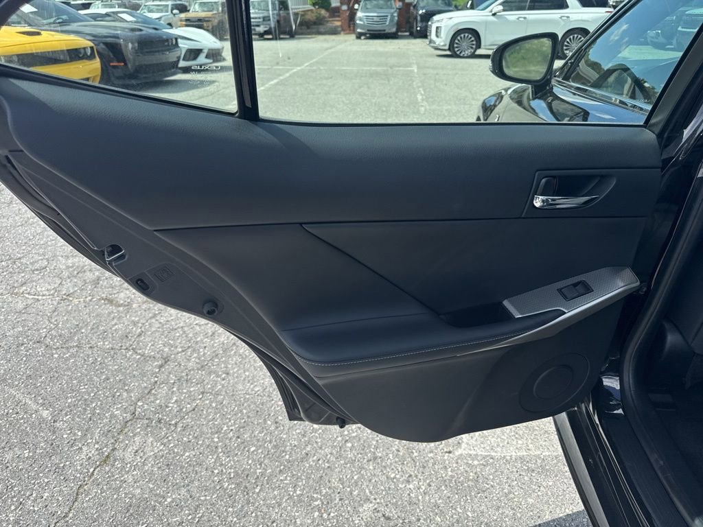 Used 2016 Lexus IS 200t w/ F Sport Package RWD image 28