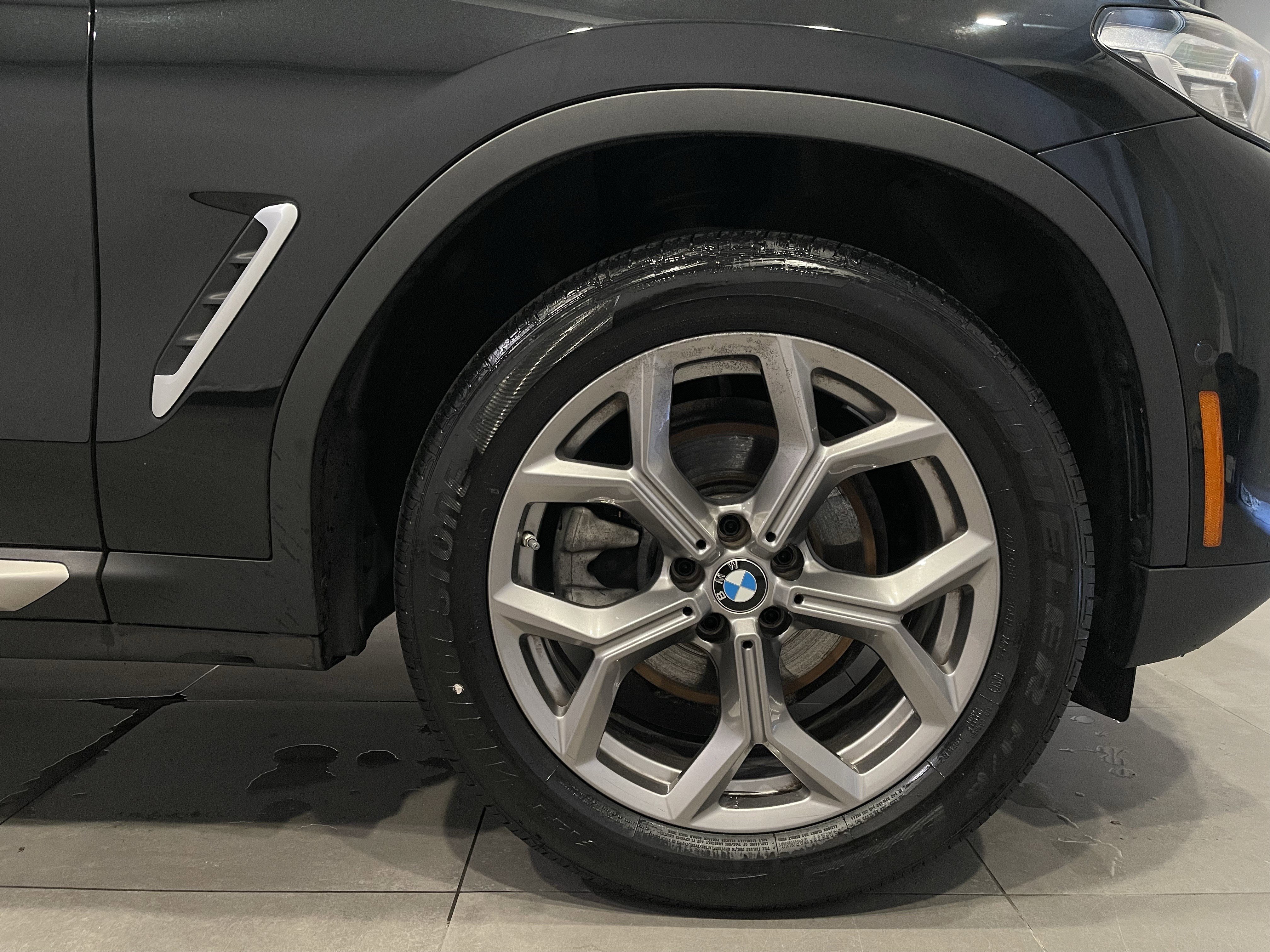 Certified 2024 BMW X3 xDrive30i w/ Convenience Package image 10