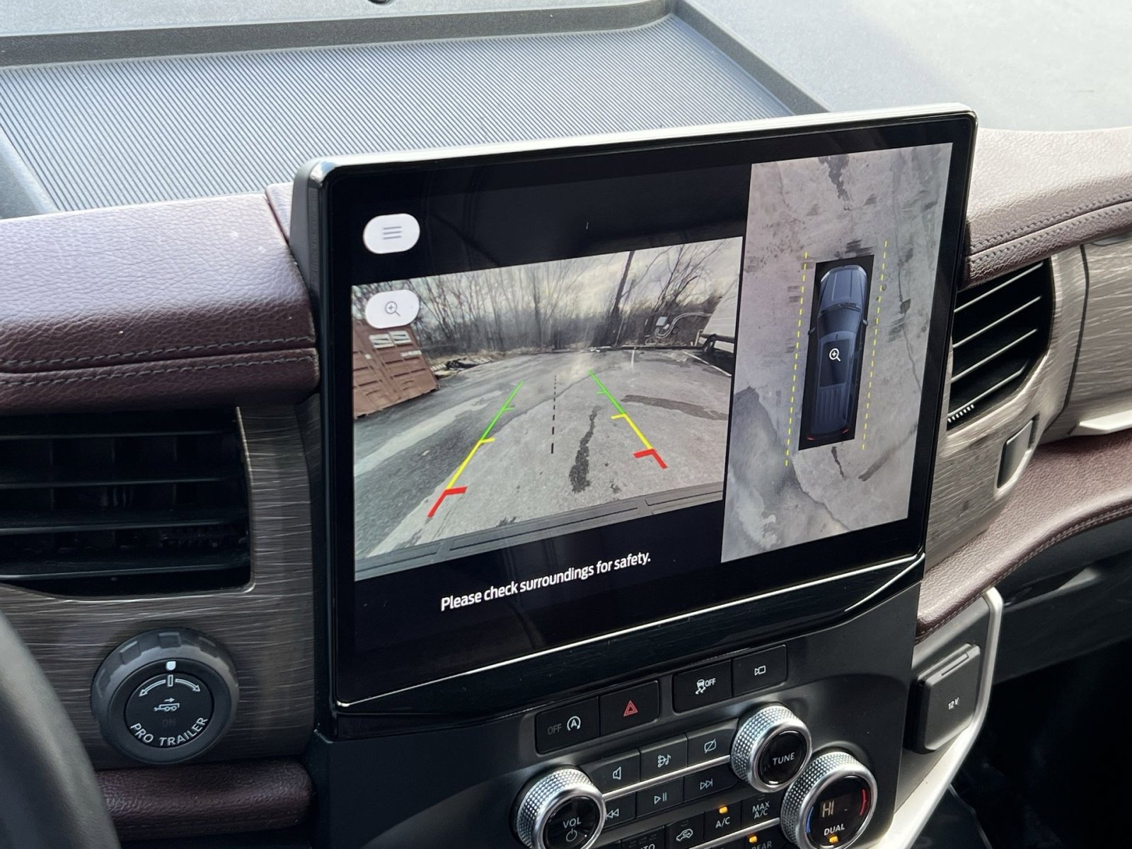 Used 2023 Ford Expedition Max Limited image 17