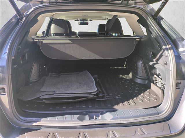 Certified 2025 Subaru Outback Limited XT image 6