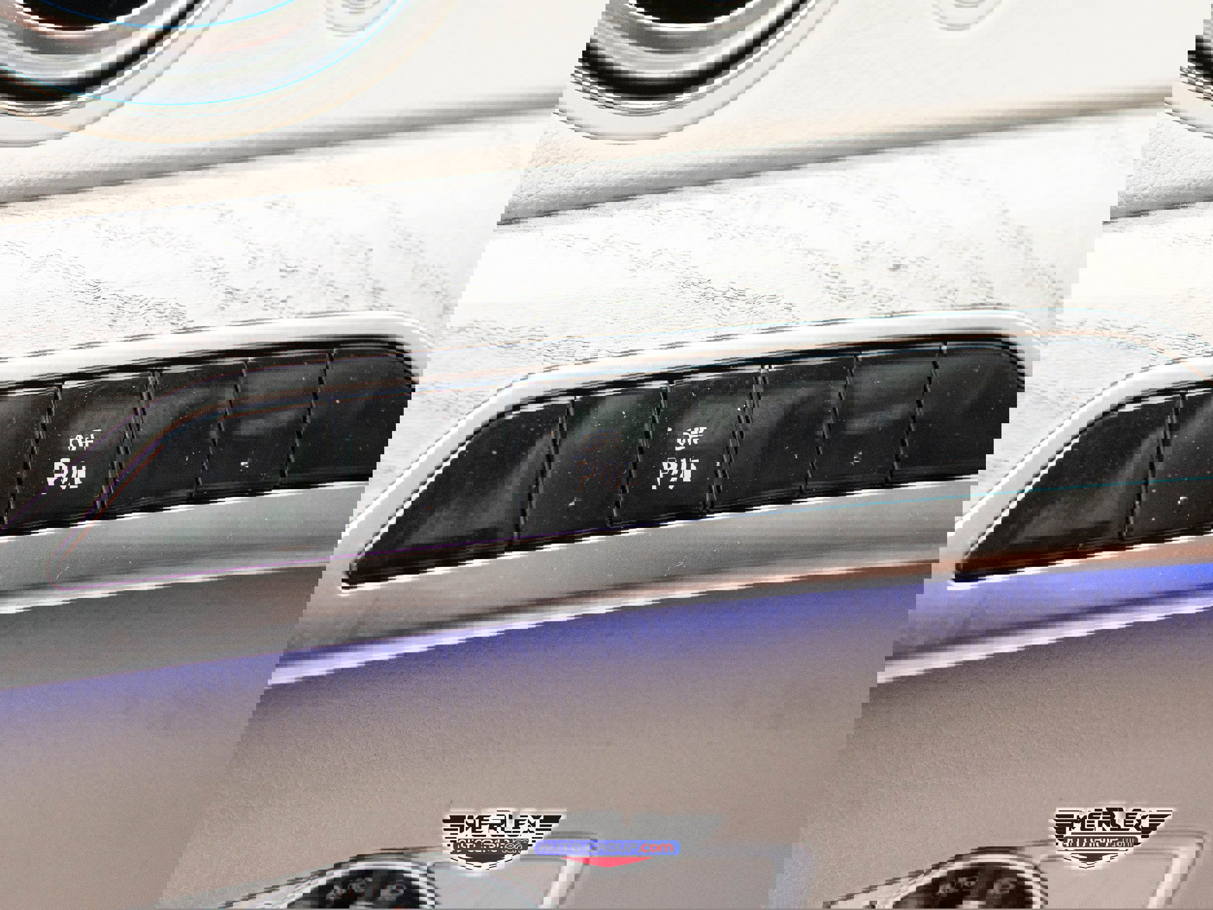 Used 2017 Mercedes-Benz S 550 4MATIC Sedan image 40