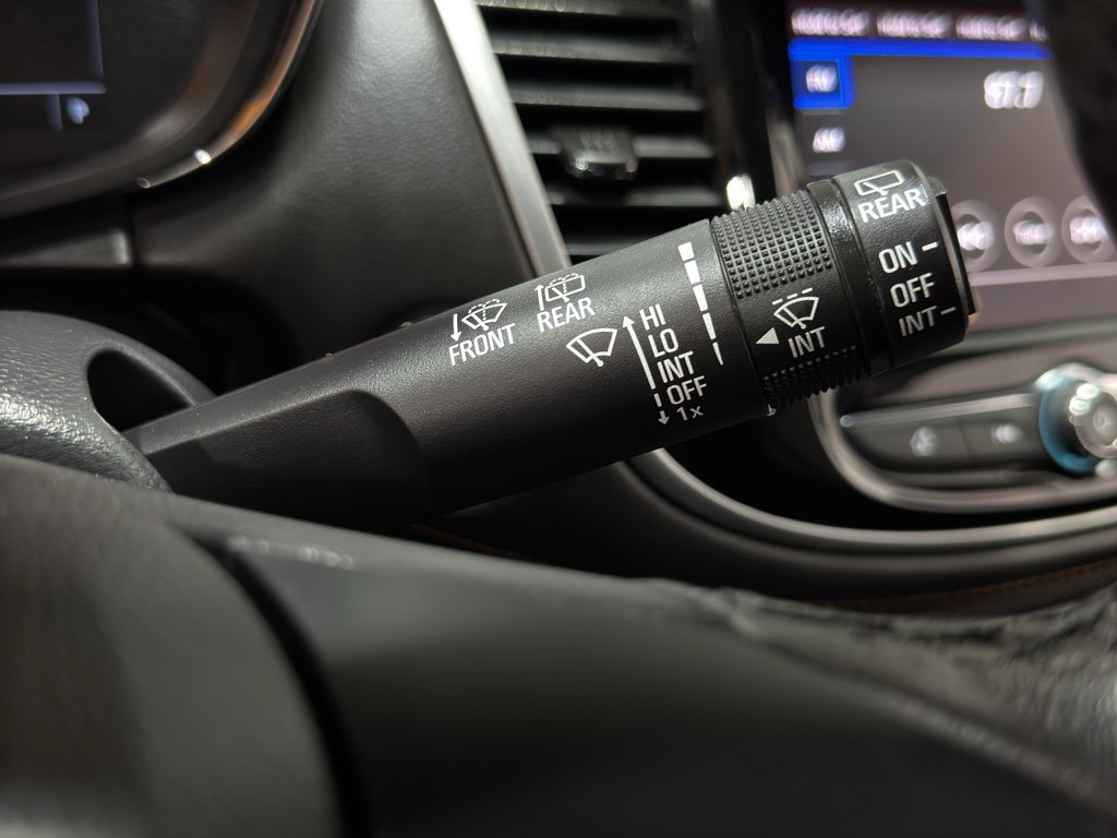 Used 2021 Chevrolet Trax LT w/ Driver Confidence Package image 26