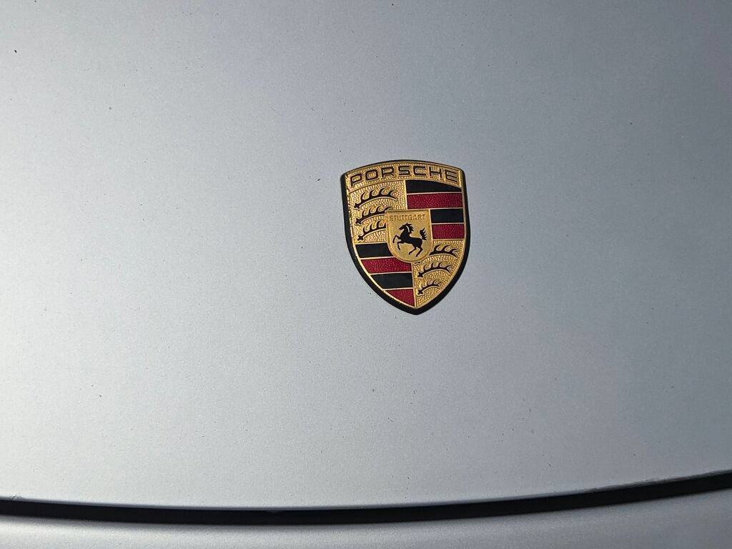 Used 2000 Porsche 911 Carrera 4 AWD/4WD image 4