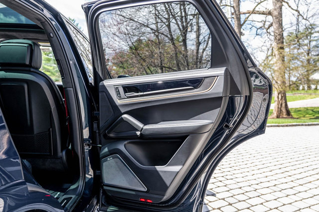 Used 2024 Porsche Cayenne S image 47