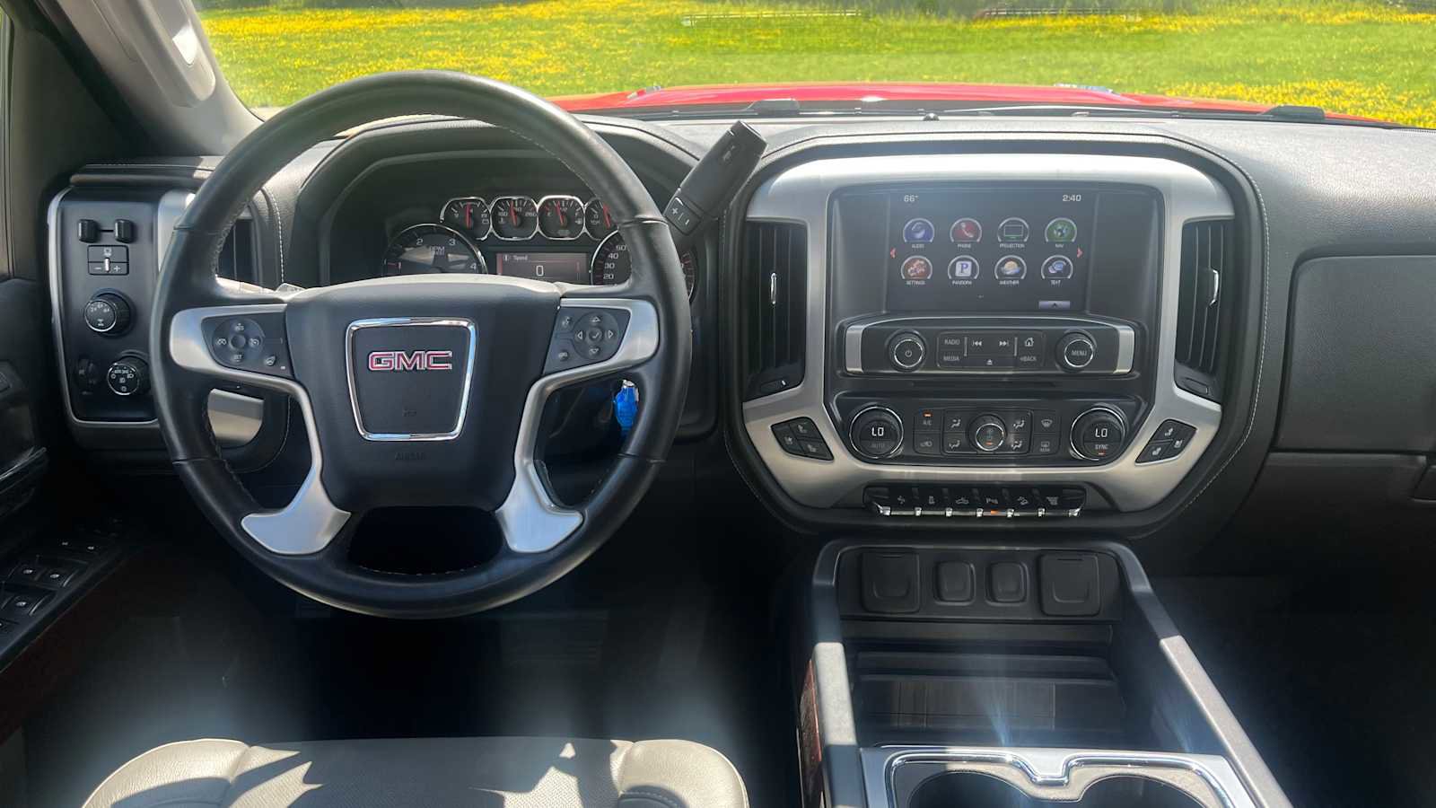 Used 2016 GMC Sierra 2500 SLT w/ Duramax Plus Package image 9