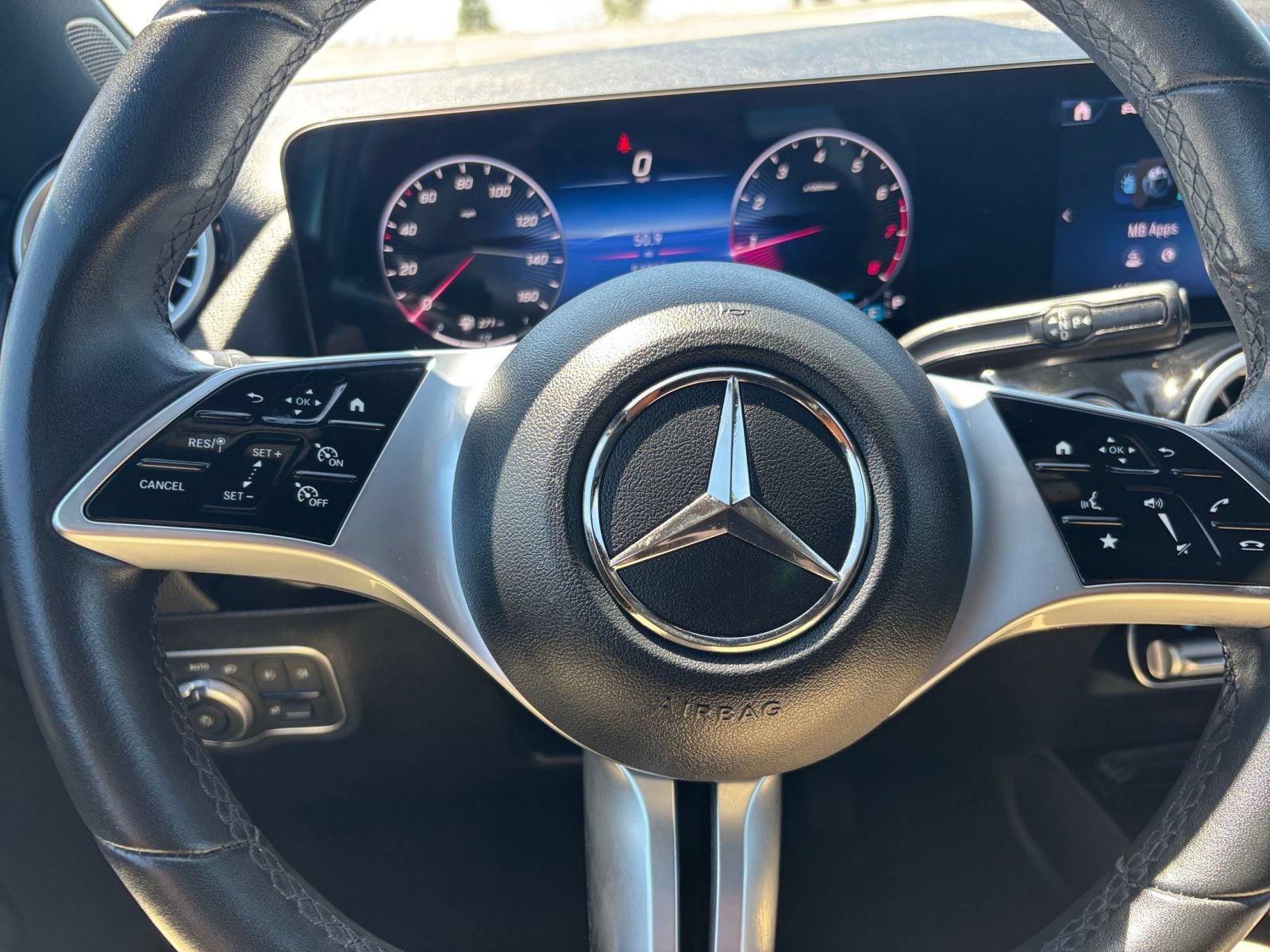 Used 2025 Mercedes-Benz GLA 250 image 29