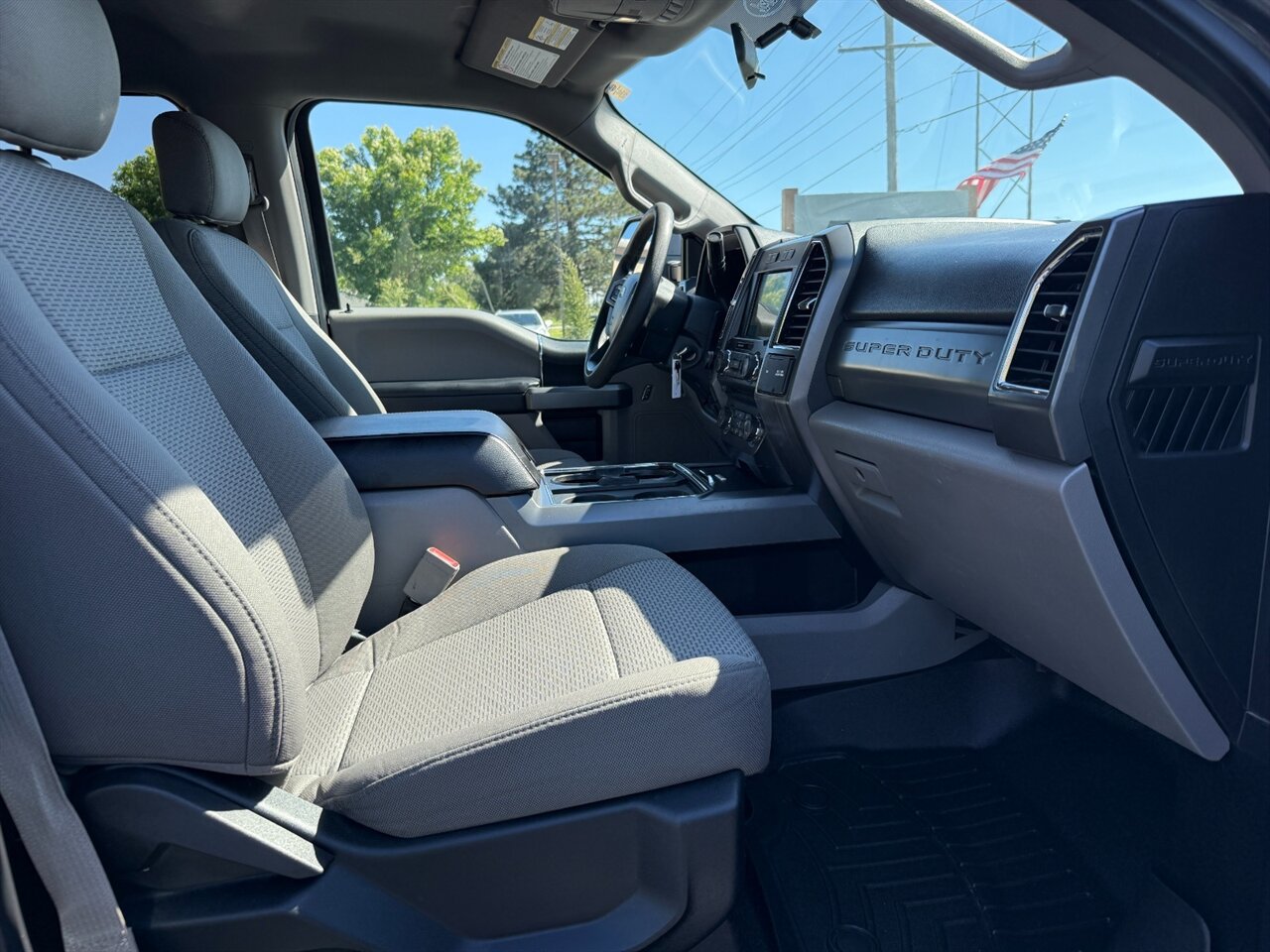 Used 2018 Ford F250 XLT w/ XLT Value Package AWD/4WD image 11