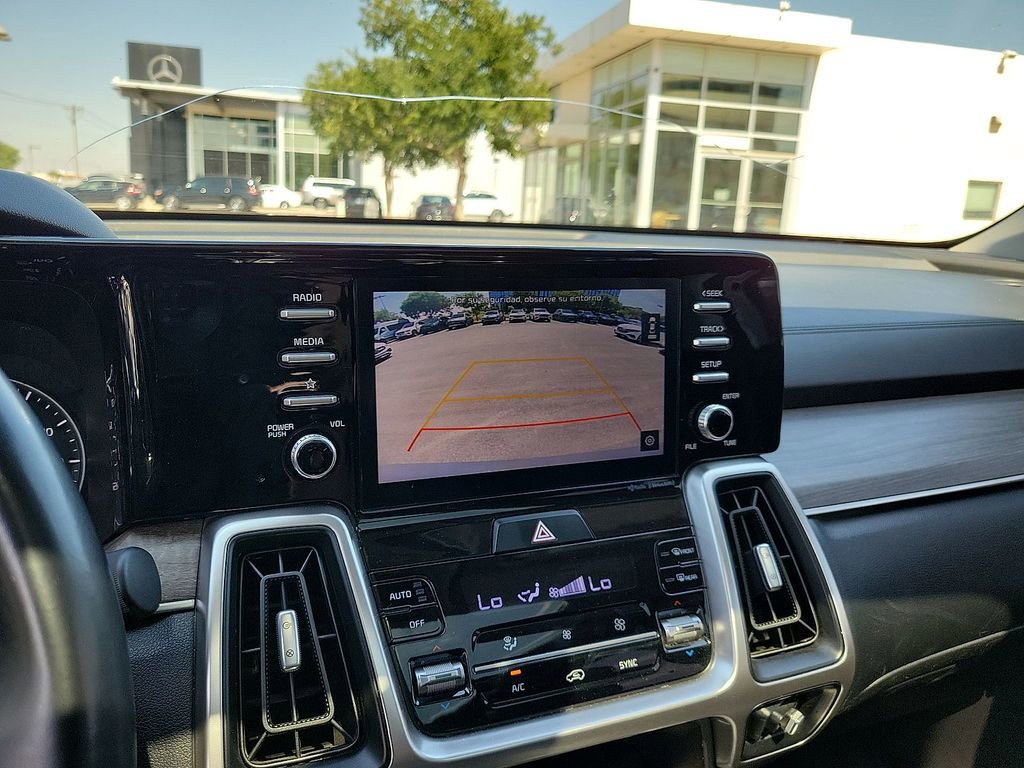 Used 2021 Kia Sorento EX w/ Panoramic Sunroof Package AWD/4WD image 18
