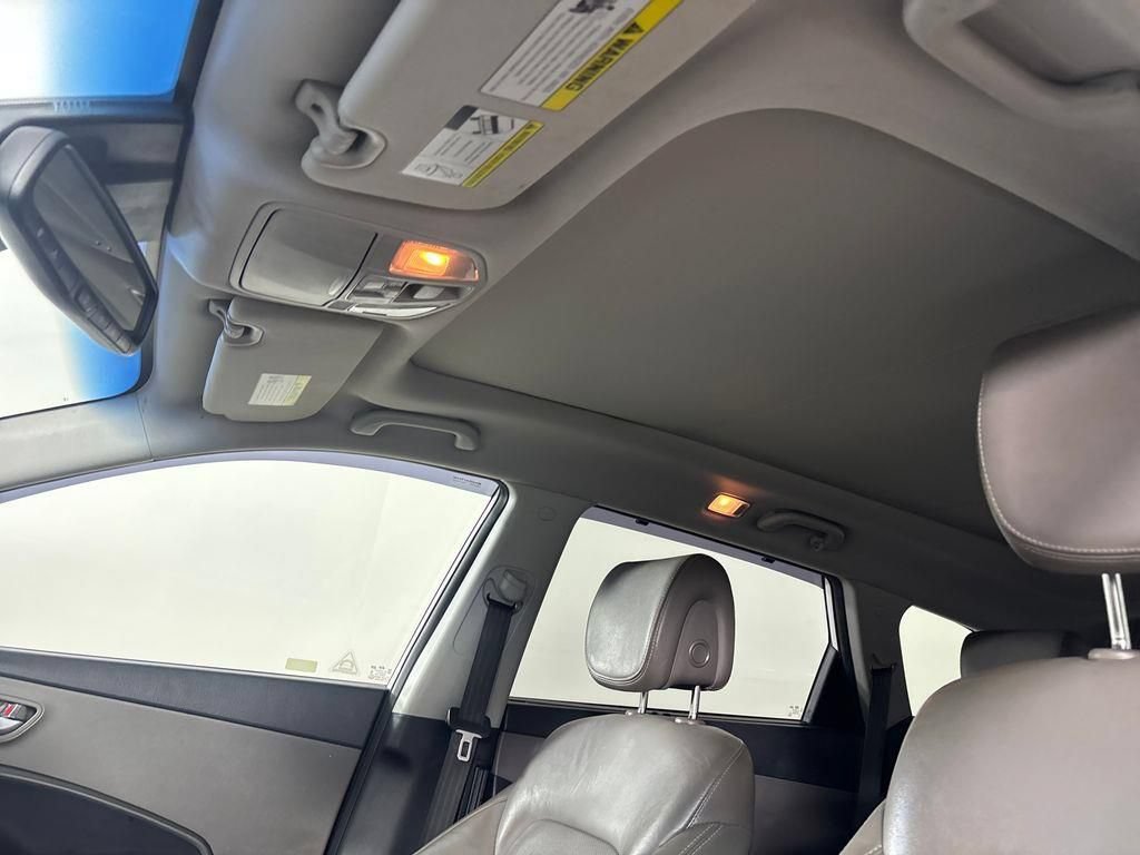 Used 2019 Hyundai Santa Fe XL FWD image 26