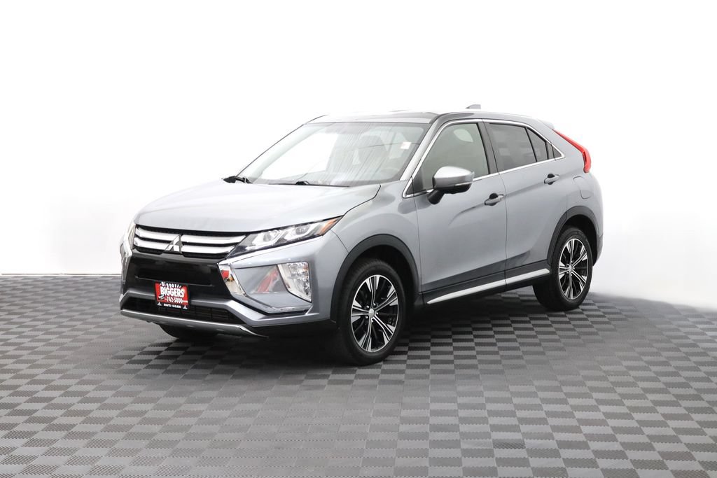 Used 2019 Mitsubishi Eclipse Cross SEL AWD/4WD image 3