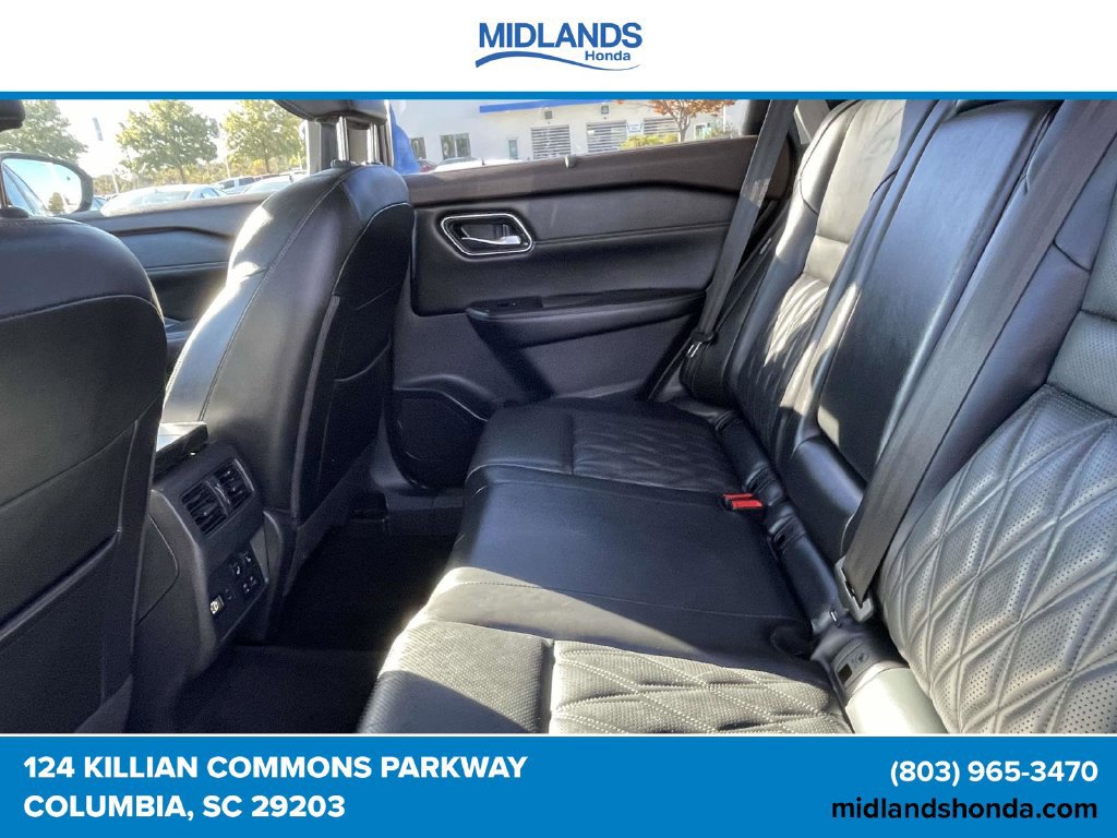 Used 2023 Nissan Rogue Platinum w/ Platinum Premium Package AWD/4WD image 11