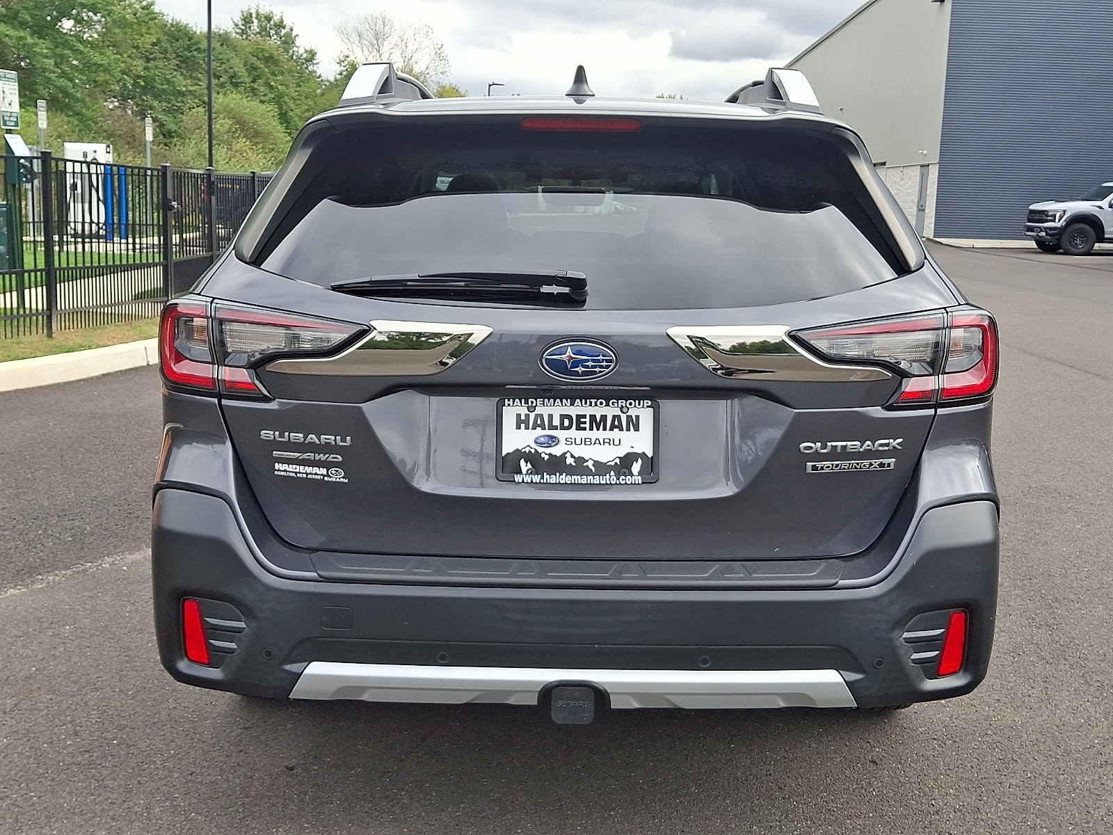 Certified 2022 Subaru Outback Touring XT AWD/4WD image 6
