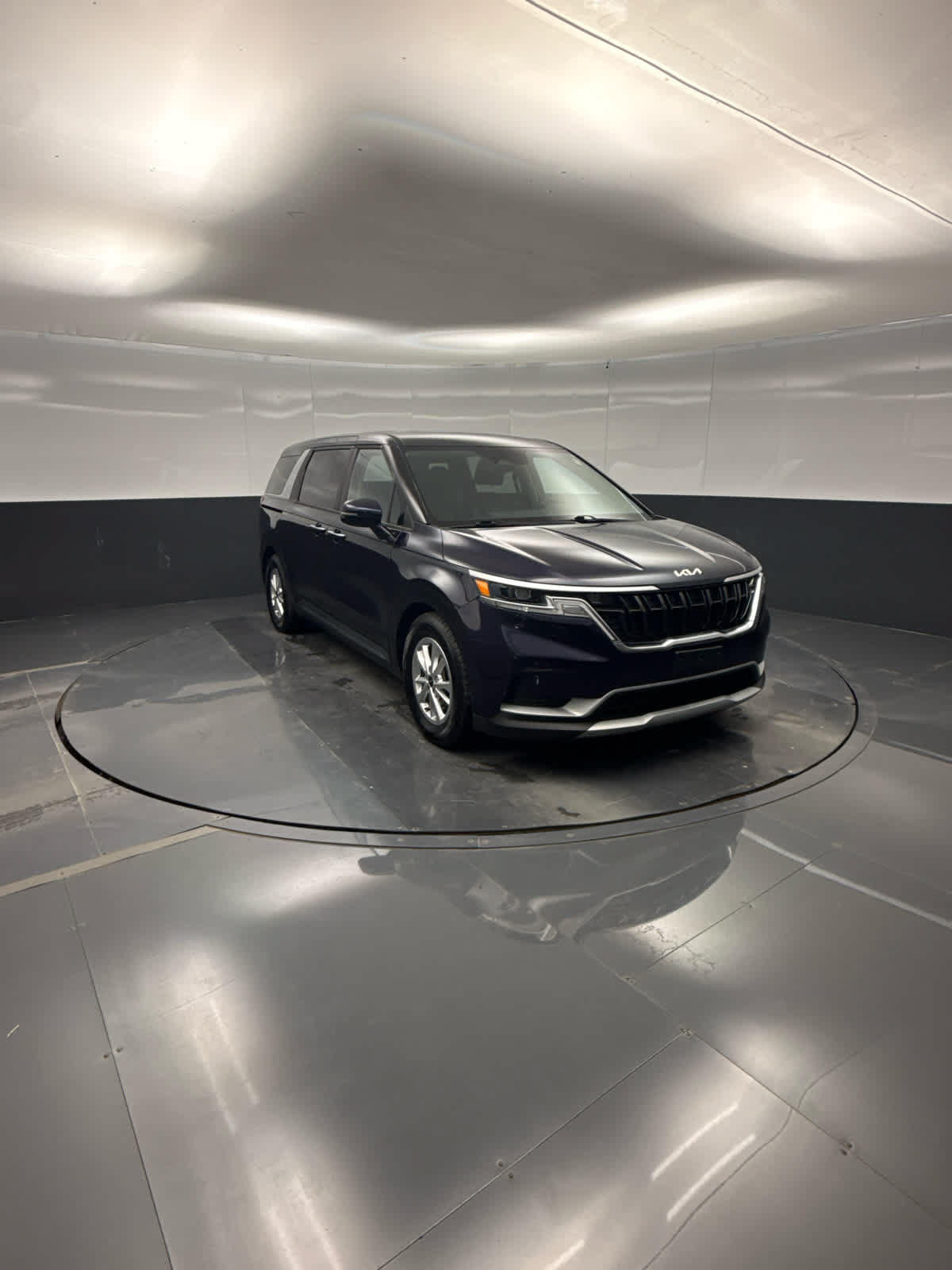 Used 2022 Kia Carnival LX FWD image 53