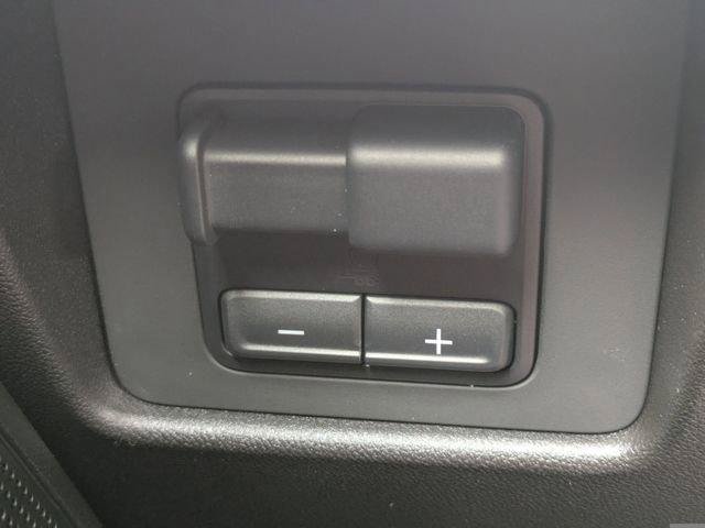 New 2025 GMC Canyon Elevation w/ Convenience Package RWD image 25