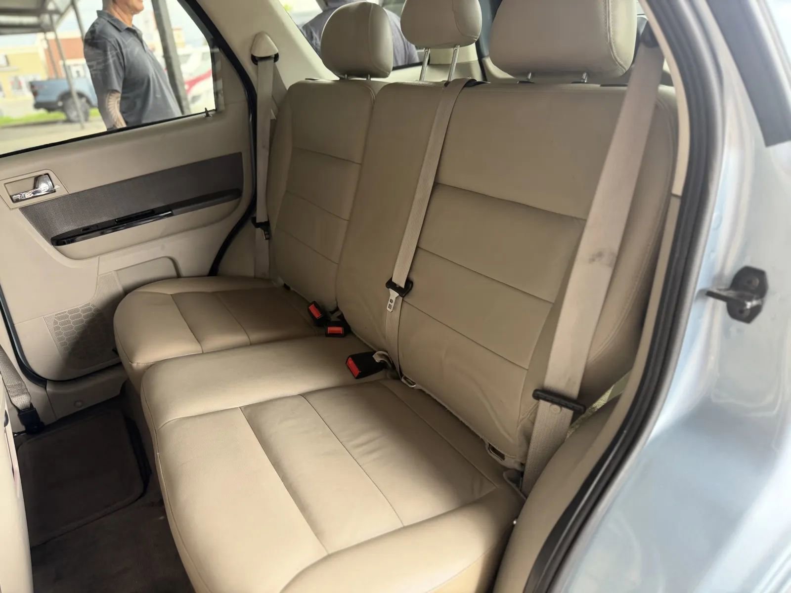 Used 2009 Ford Escape Limited FWD image 16