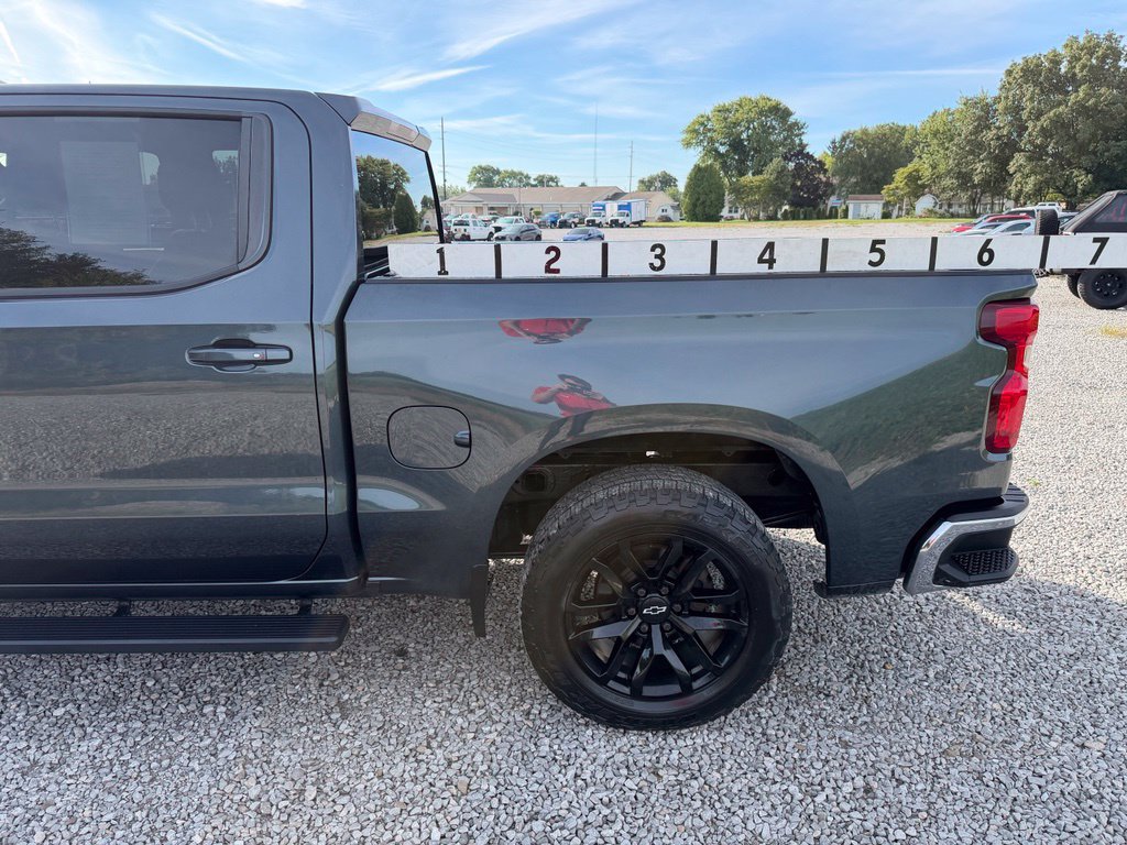 Used 2019 Chevrolet Silverado 1500 LT w/ All-Star Edition AWD/4WD image 5