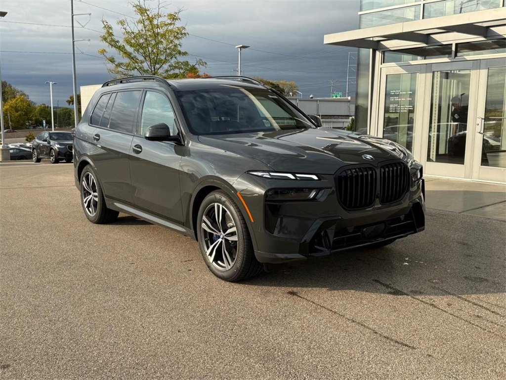 New 2026 BMW X7 xDrive40i w/ Executive Package