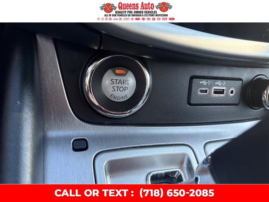 Used 2023 Nissan Murano SV image 39