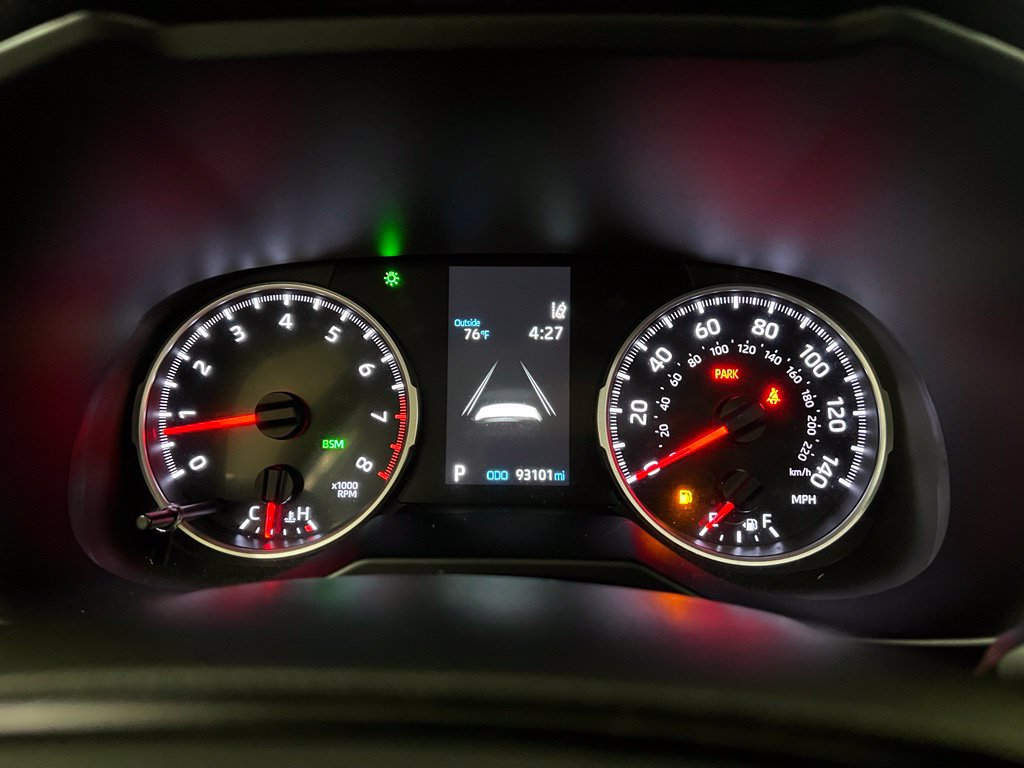 Certified 2022 Toyota RAV4 XLE w/ Convenience Package FWD image 37