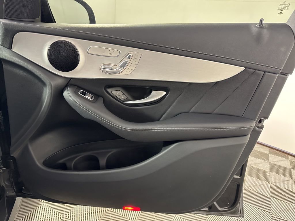 Certified 2022 Mercedes-Benz GLC 300 4MATIC Coupe image 21