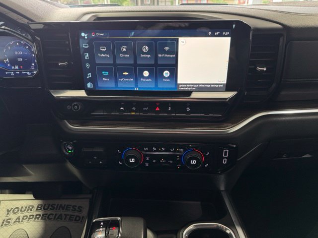 Used 2022 Chevrolet Silverado 1500 LT Trail Boss w/ Convenience Package II AWD/4WD image 21