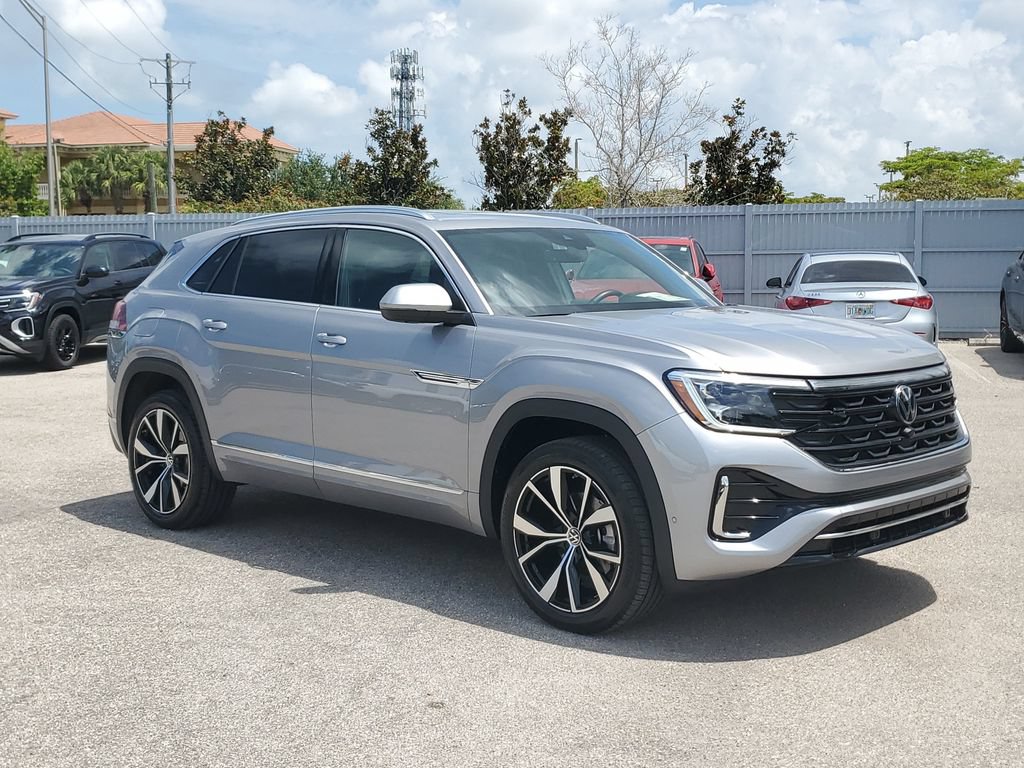 Certified 2024 Volkswagen Atlas Cross Sport SEL Premium R-Line AWD/4WD image 2